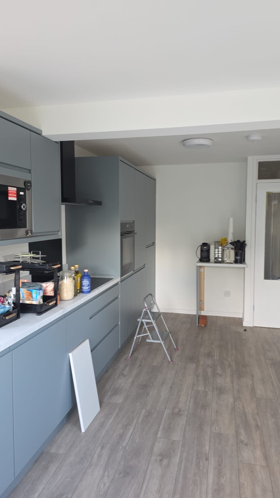 Modern kitchen cabinet installation